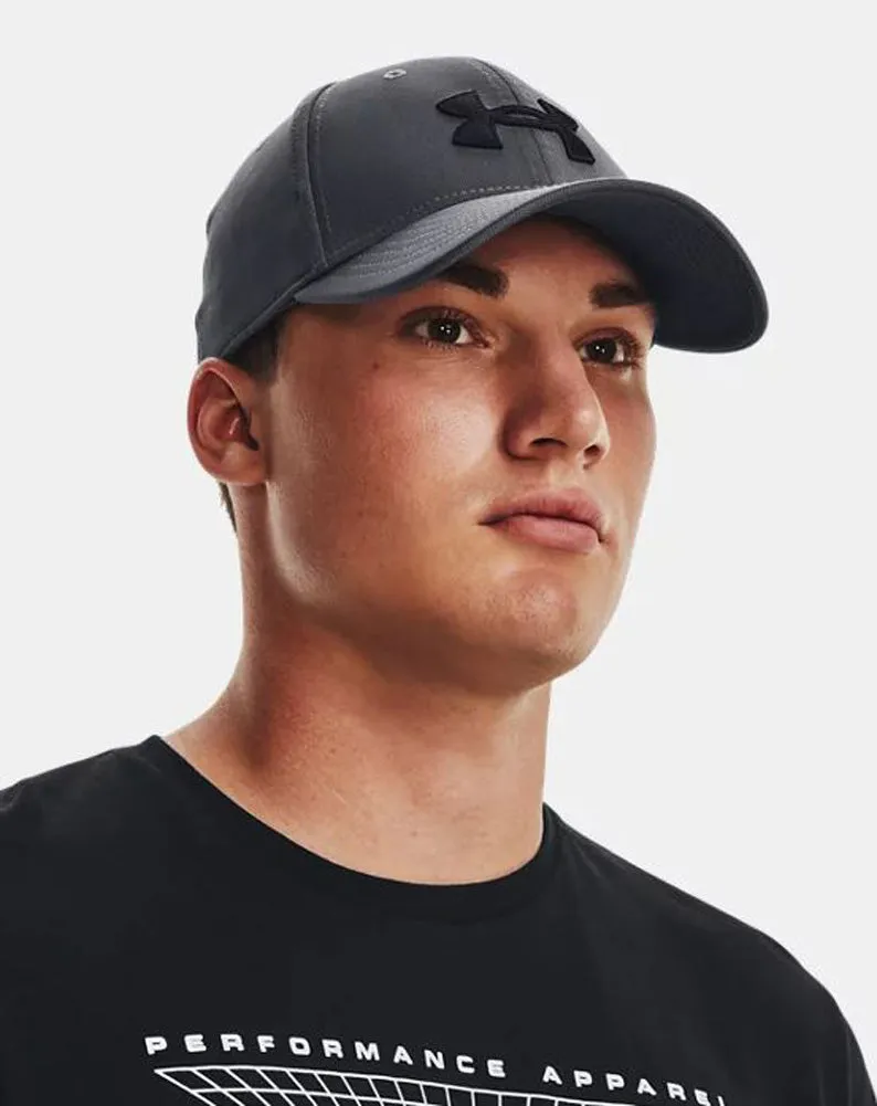 Mens UA Blitzing in Grey by Under Armour