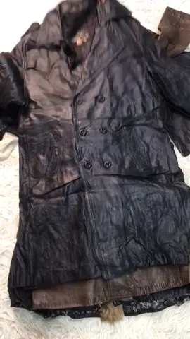 Y2k trenchcoats in leather 20 pcs